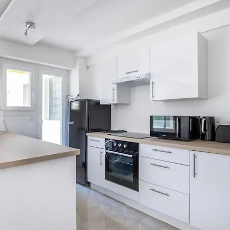 Centre Avec Parking Prive Gratuit Sur Place Apartment *